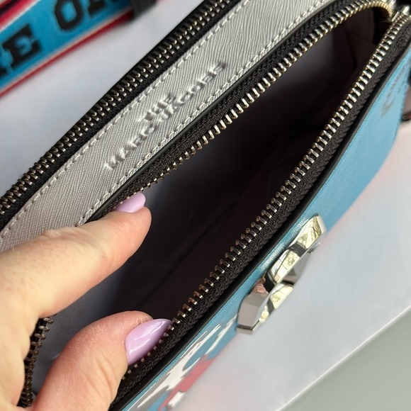 Marc Jacobs Peanuts Snoopy Limited Collaboration Lucy Crossbody Camera bag - Picture 6 of 12